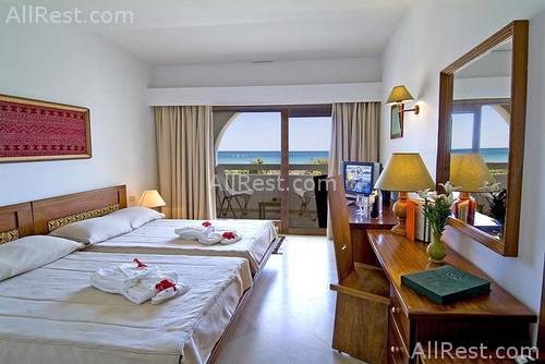 The Orangers Beach Resort 28